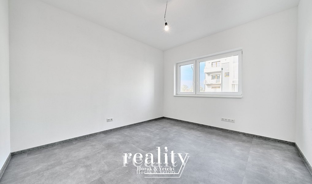 Pronájem bytu 3+kk 80 m², Znojmo – náhled fotky 7