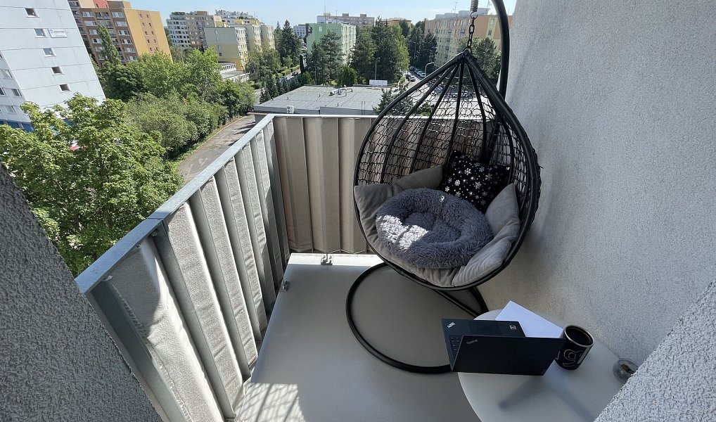Prodej bytu 1+kk 37 m², Praha – náhled fotky 10