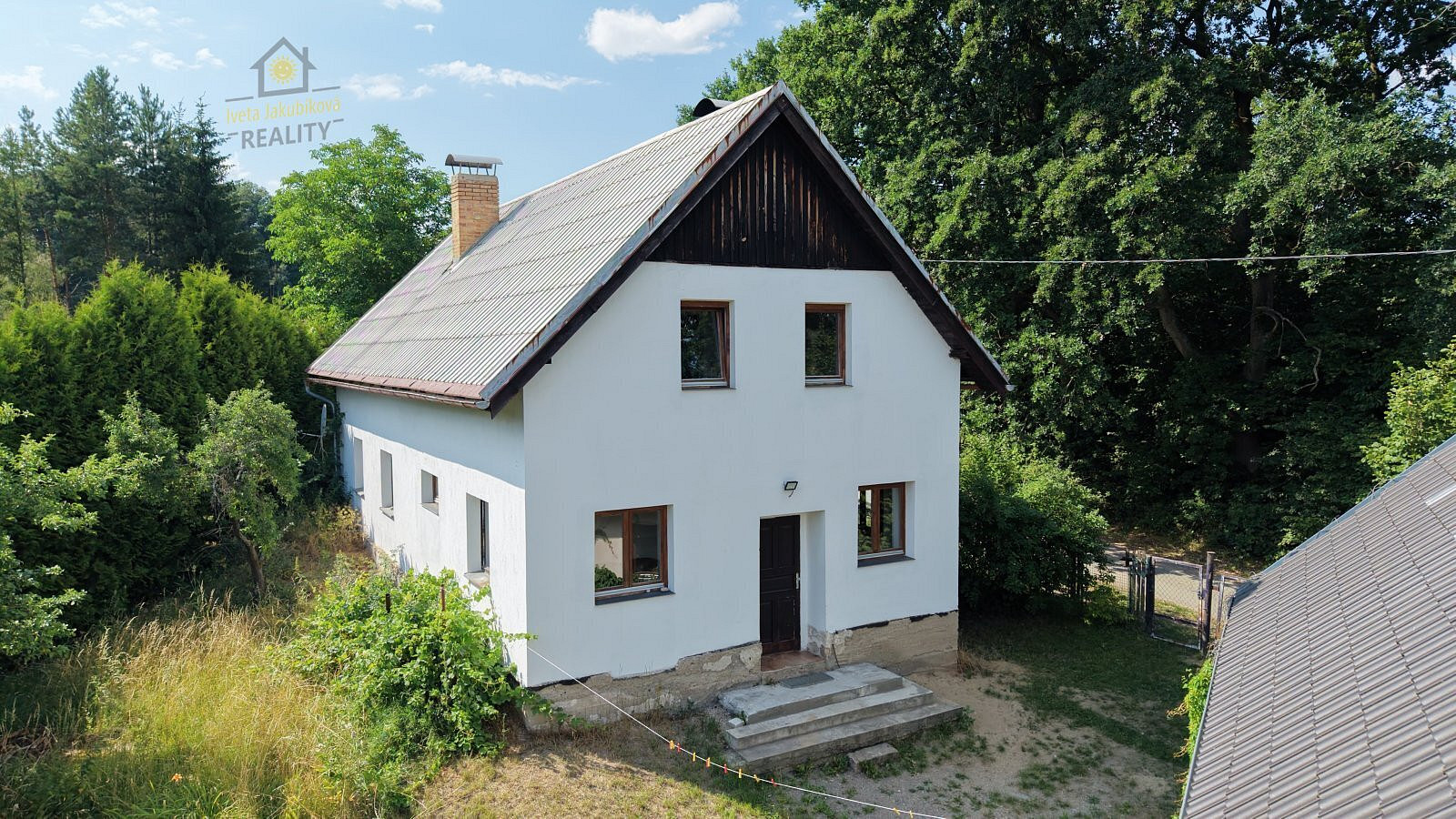 Prodej domu 148 m² s pozemkem 2 324 m²