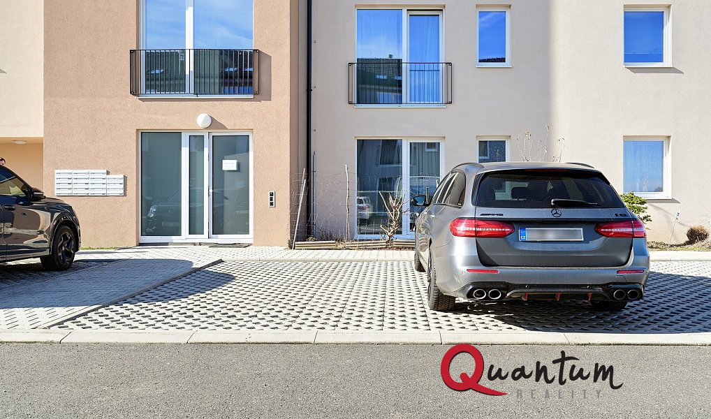 Prodej bytu 3+kk 74 m², Uhlířské Janovice – náhled fotky 32