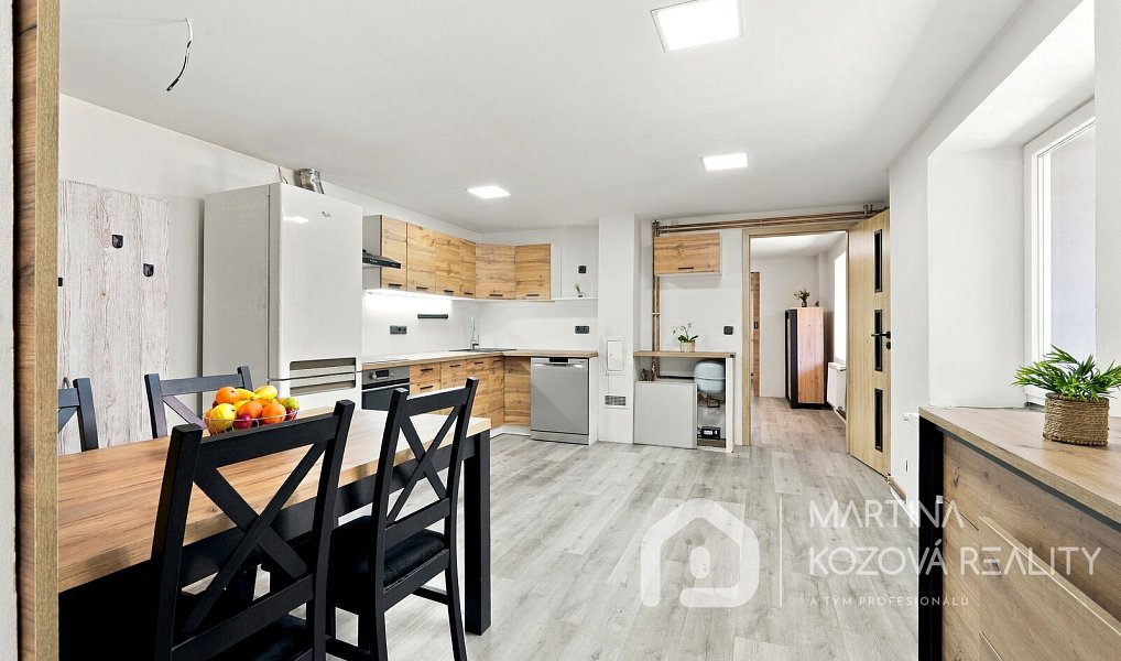 Prodej domu 95 m² s pozemkem 574 m², Kolaje – náhled fotky 3