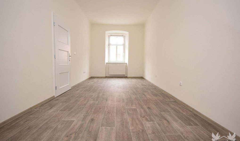 Pronájem bytu 2+1 74 m², Strakonice – náhled fotky 6