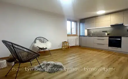 Pronájem bytu 3+kk 79 m², Dašická, Pardubice - Bílé Předměstí