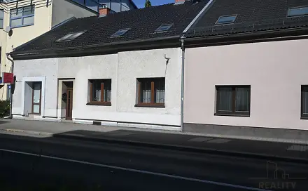 Prodej domu 250 m² s pozemkem 320 m², Pichlova, Pardubice - Zelené Předměstí
