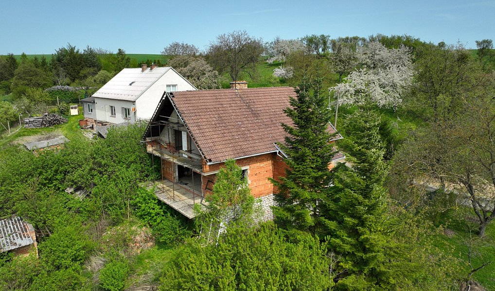 Prodej domu 186 m² s pozemkem 754 m², Koryčany – náhled fotky 2