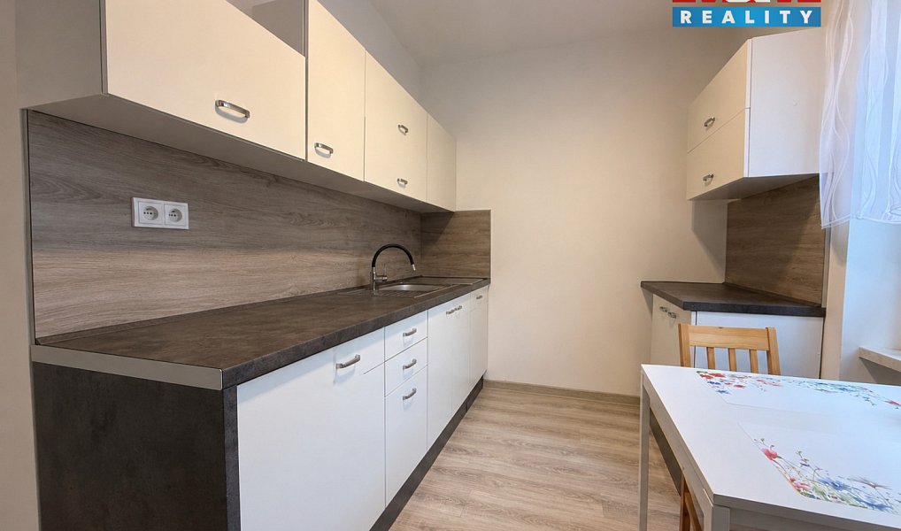 Prodej bytu 2+1 58 m², Karviná – náhled fotky 2