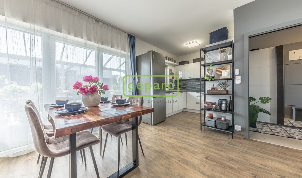 Prodej domu 99 m² s pozemkem 276 m², Jiřice – náhled fotky 4