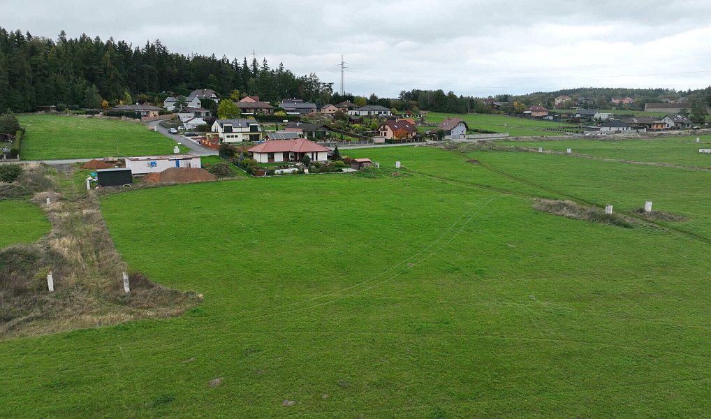Prodej stavebního pozemku 983 m², Příbram – náhled fotky 11
