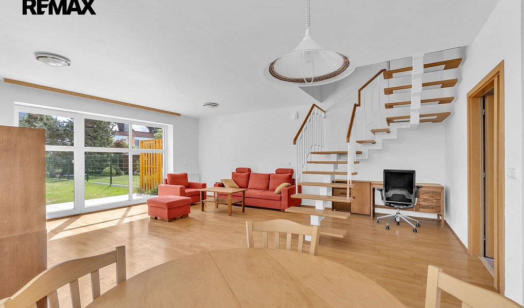 Prodej domu 150 m² s pozemkem 370 m², Hradec Králové – náhled fotky 11