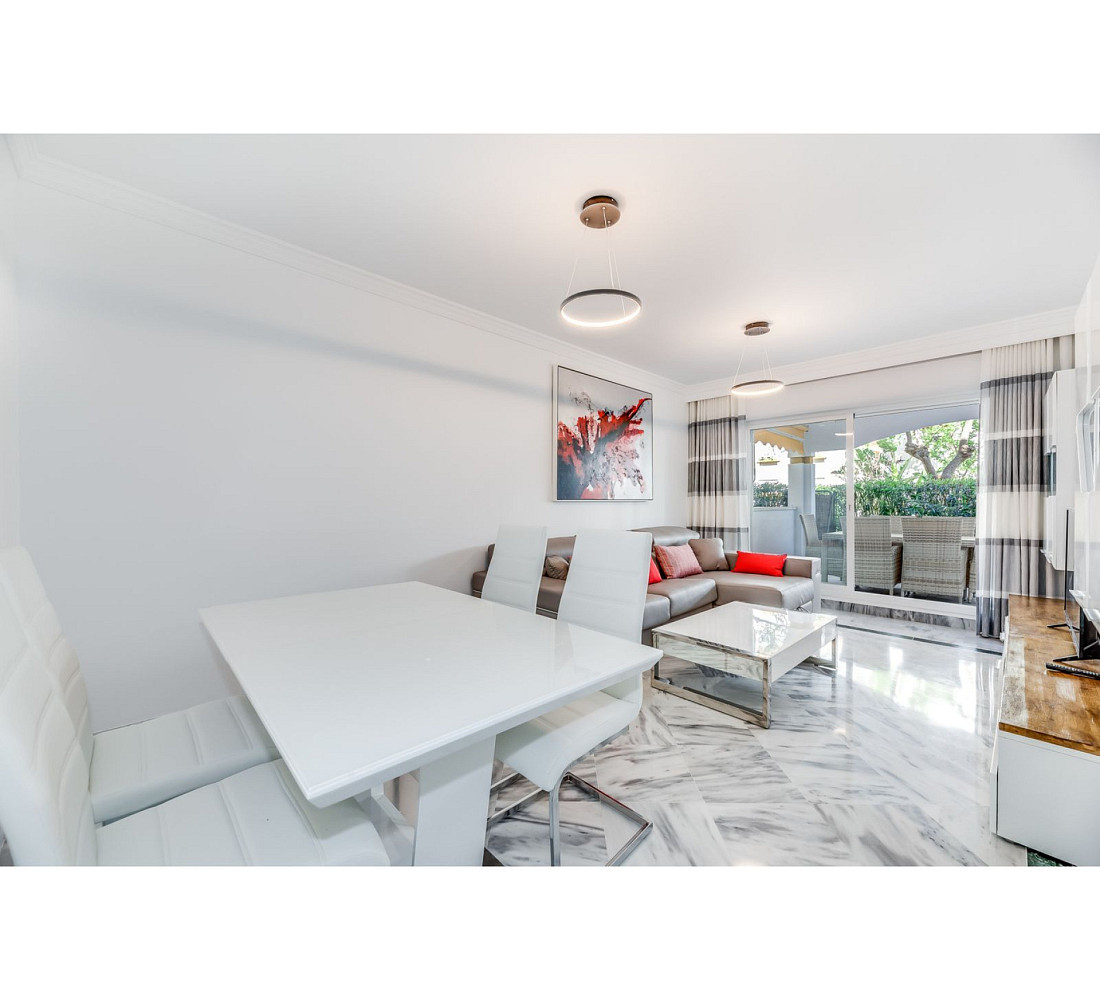 Piso 3+kk – Marbella, Nueva Andalucía - Más