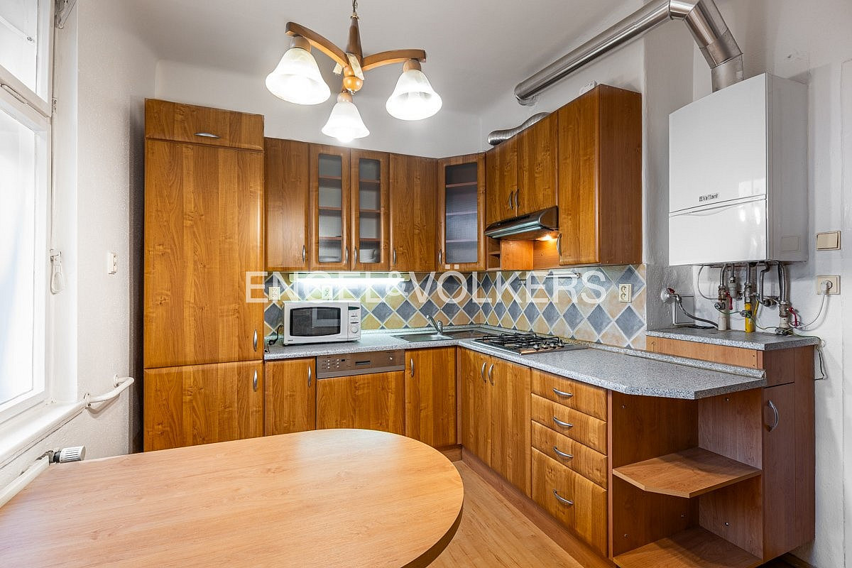 Pronájem bytu 4+1 100 m² — photo 3