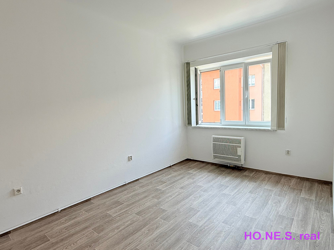 Pronájem bytu 2+1 58 m² — photo 3