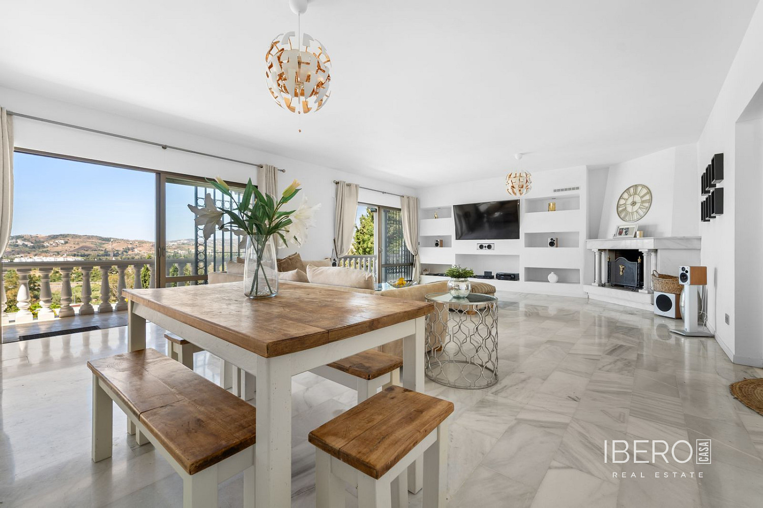 Prodej domu 357 m² s pozemkem 1 547 m² - Widok 6