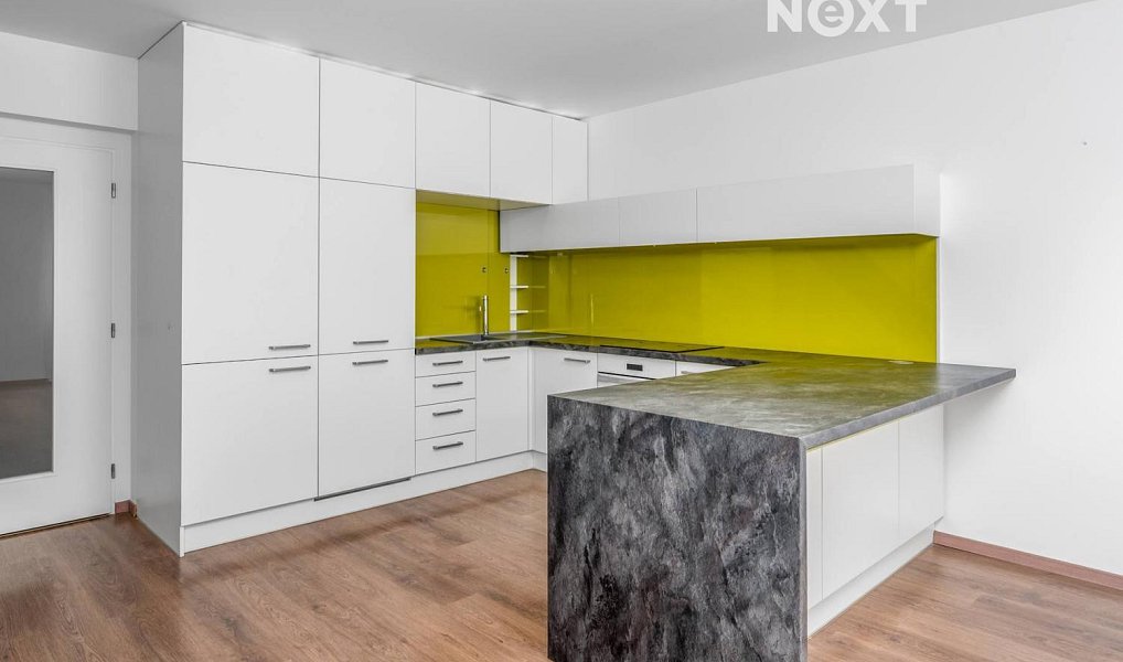 Prodej bytu 3+kk 95 m², Jinočany – náhled fotky 2