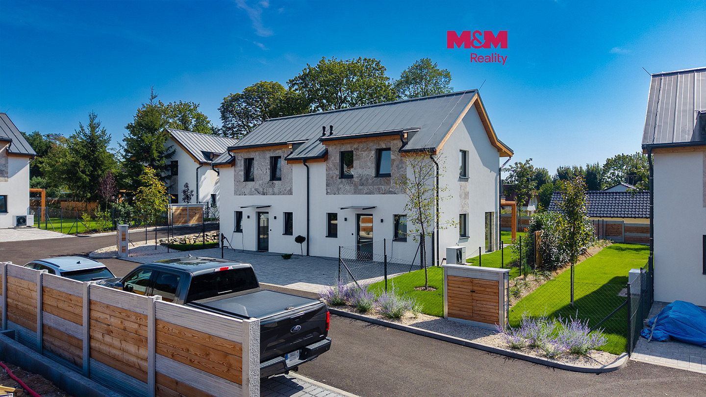 Prodej domu 118 m² s pozemkem 330 m²