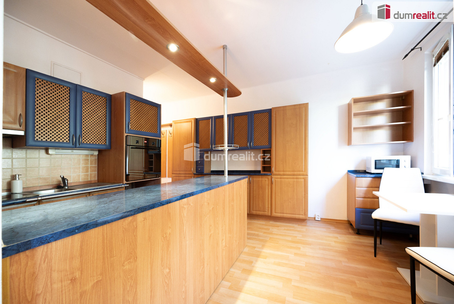 Pronájem bytu 1+1 38 m² — photo 3