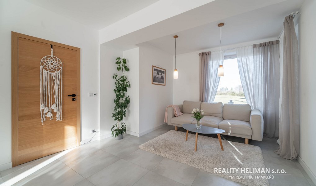 Prodej domu 260 m² s pozemkem 5 558 m², Košice – náhled fotky 22