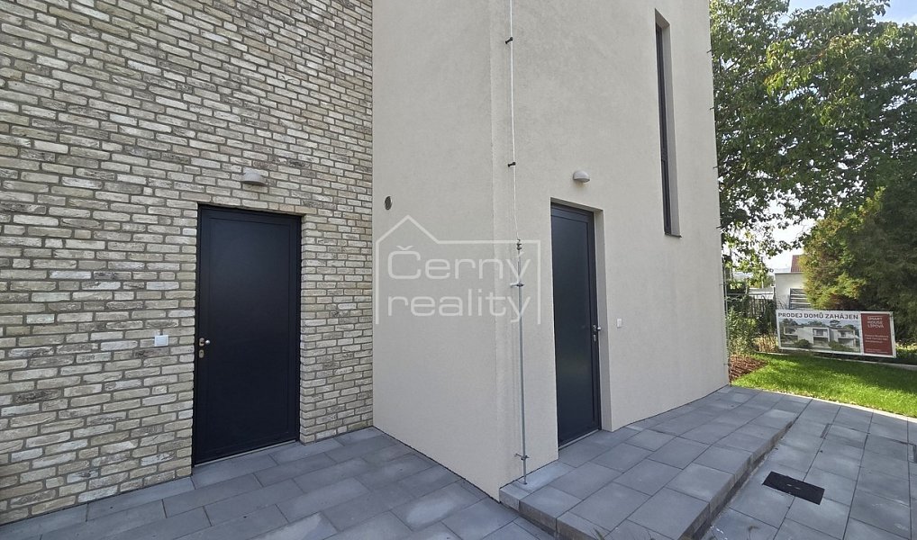 Prodej domu 55 m² s pozemkem 229 m², Pardubice – náhled fotky 2