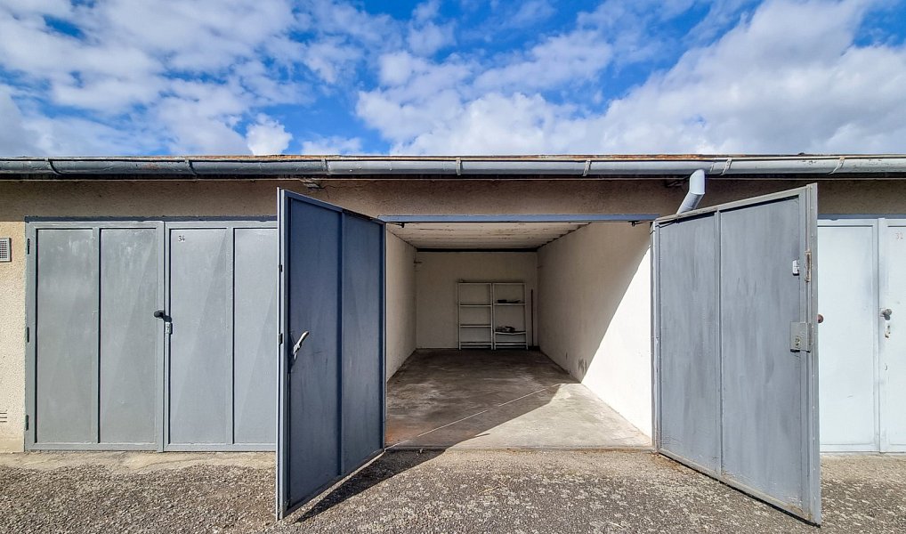 Pronájem garáže, 19 m², České Budějovice 5 - České Budějovice, České Budějovice