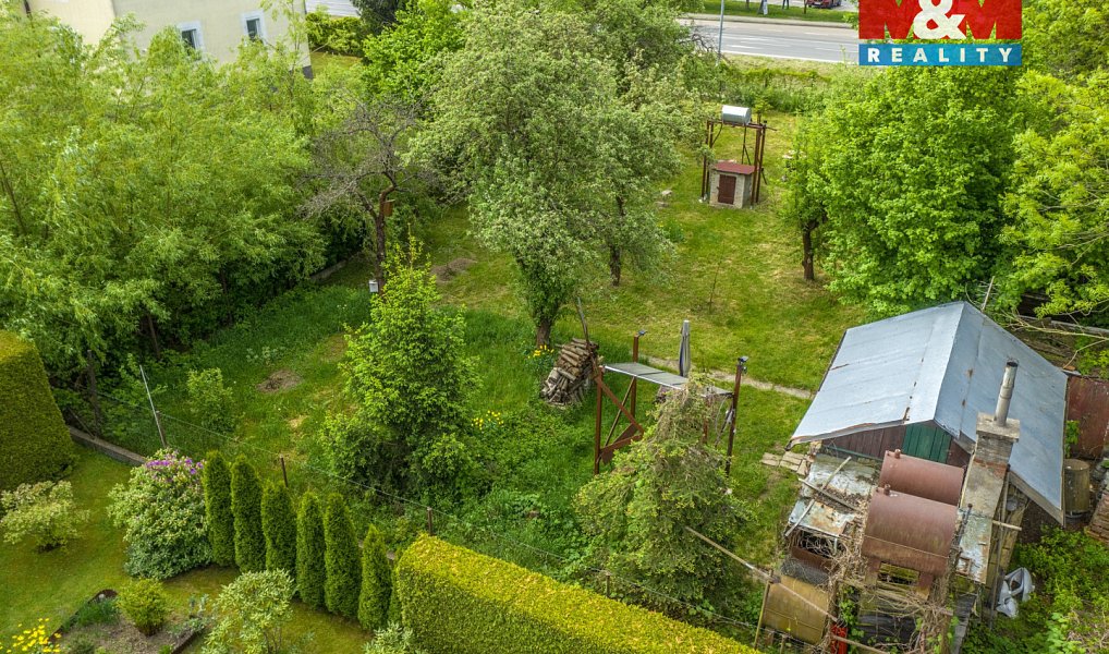 Prodej stavebního pozemku 822 m², Praha – náhled fotky 2