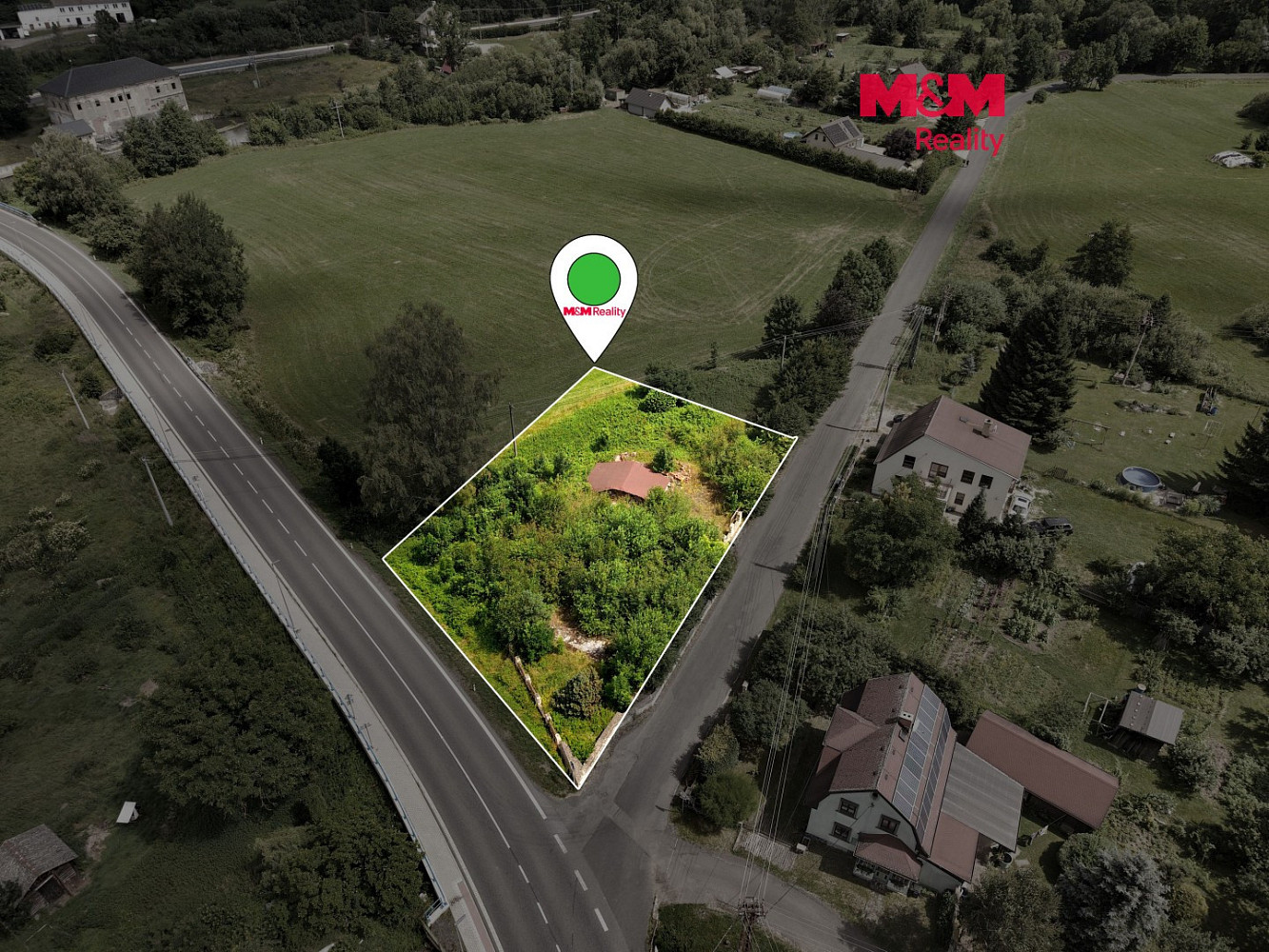 Prodej stavebního pozemku 1 505 m²