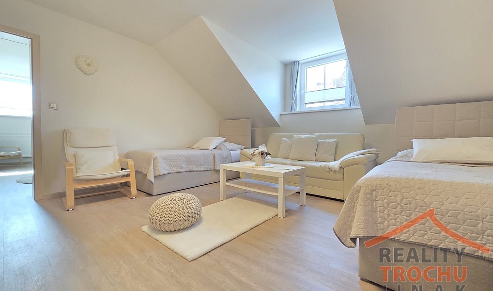 Prodej komerčního objektu (jiného typu) 715 m², Trutnov – náhled fotky 14