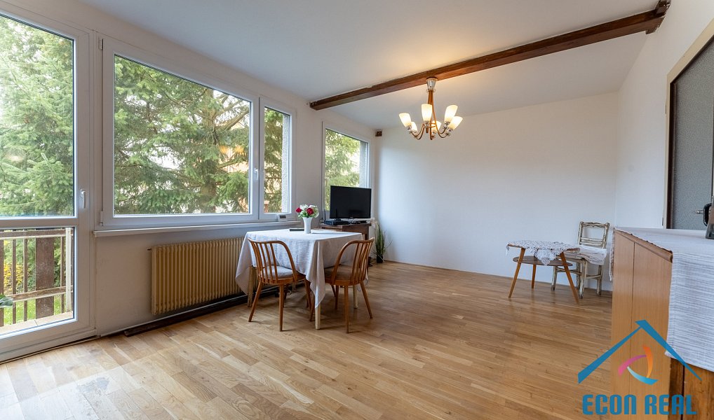 Prodej domu 150 m² s pozemkem 830 m², Jesenice – náhled fotky 14