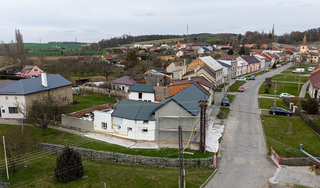 Prodej domu 250 m² s pozemkem 437 m², Krčmaň – náhled fotky 15