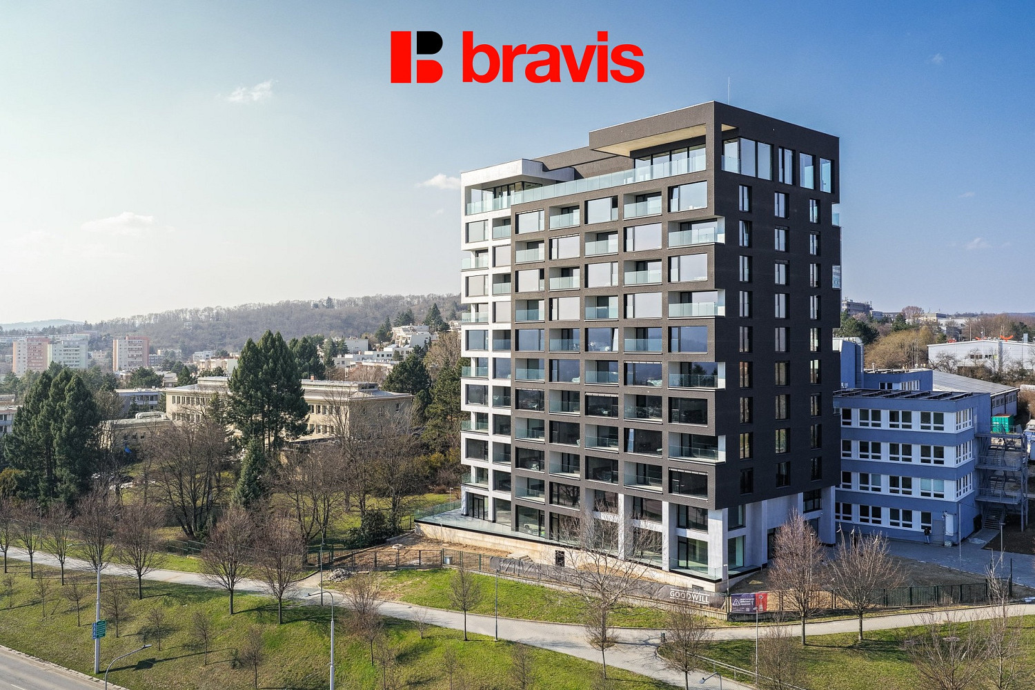 Pronájem bytu 1+kk 48 m² – fotografie 2