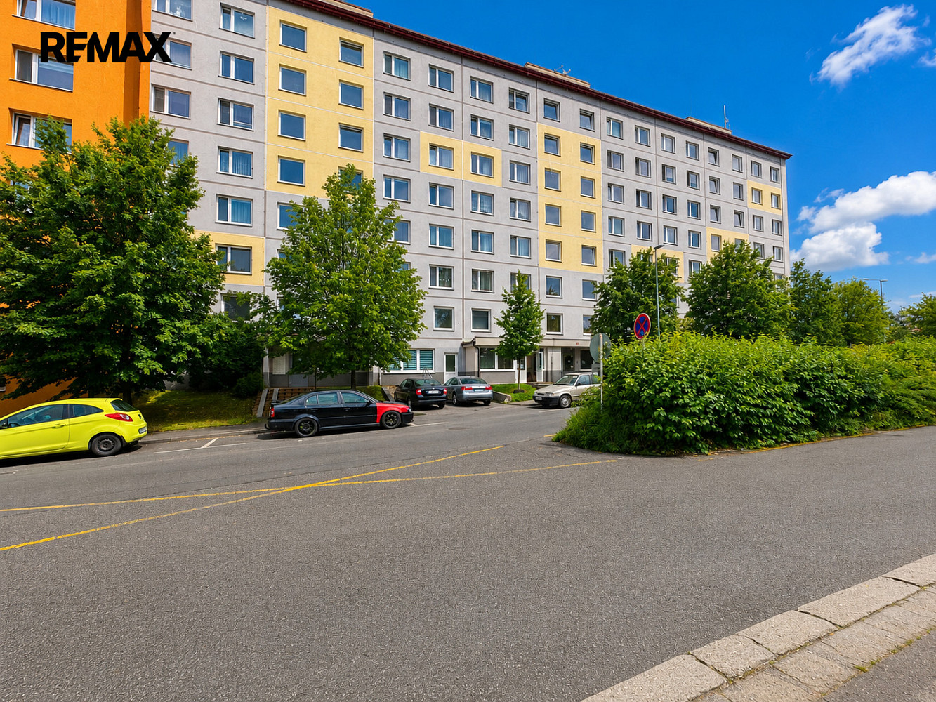 Pronájem bytu 2+kk 43 m² – pohled 3