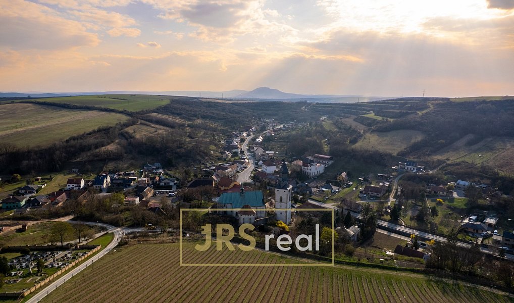 Prodej ubytovacího objektu 530 m², Kurdějov – náhled fotky 19