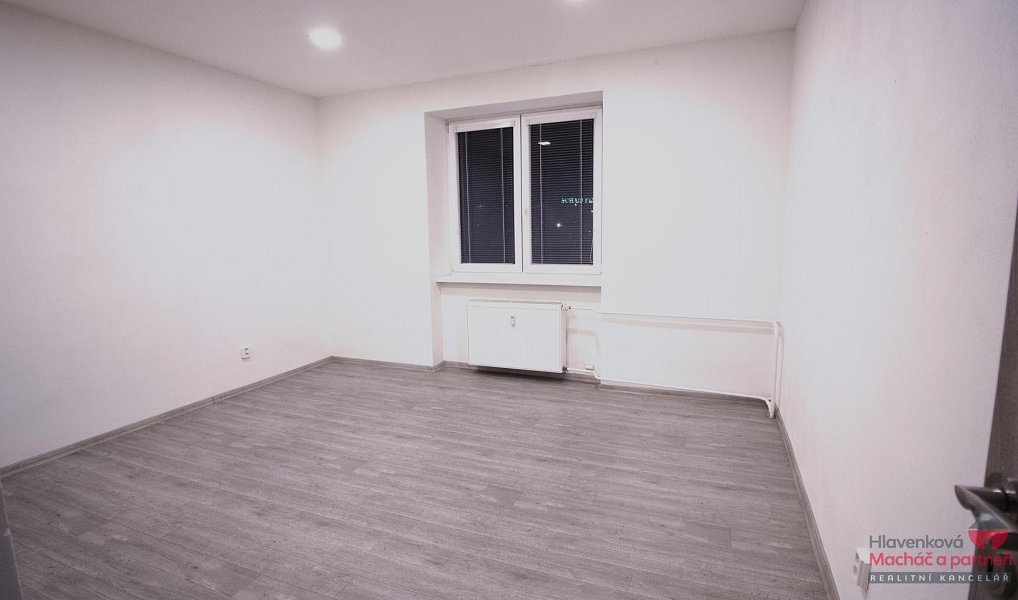 Pronájem bytu 3+1 85 m², Ostrava – náhled fotky 4