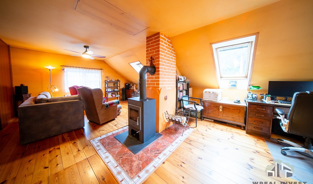 Prodej domu 203 m² s pozemkem 579 m², Měchenice – náhled fotky 20