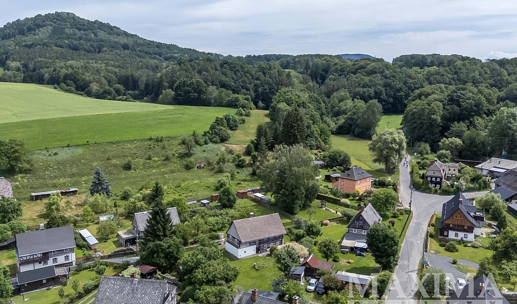 Prodej domu 139 m² s pozemkem 915 m², Velenice – náhled fotky 23