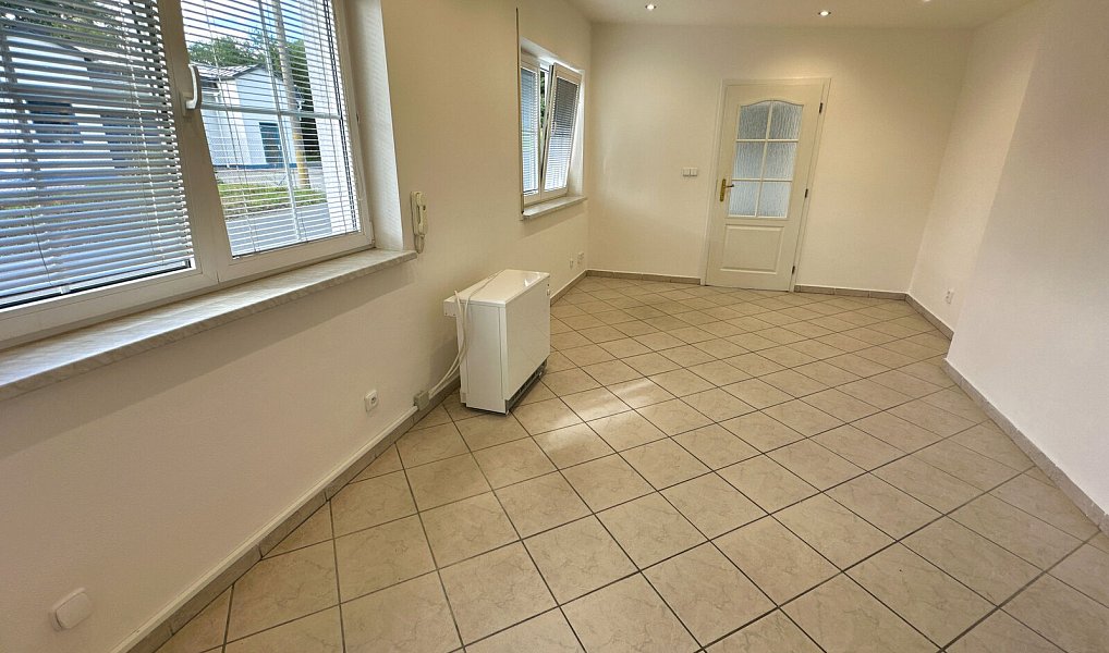 Pronájem kanceláře 45 m², Tachov – náhled fotky 11