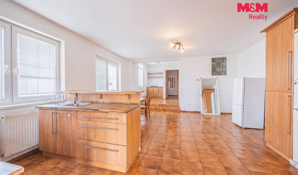 Prodej domu 200 m² s pozemkem 570 m², Havlíčkův Brod – náhled fotky 5