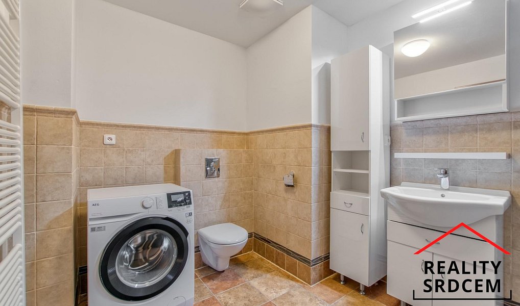 Pronájem bytu 2+kk 68 m², Čeladná – náhled fotky 11