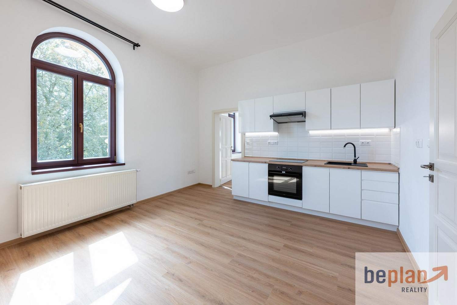 Pronájem bytu 2+kk 62 m² — photo 3