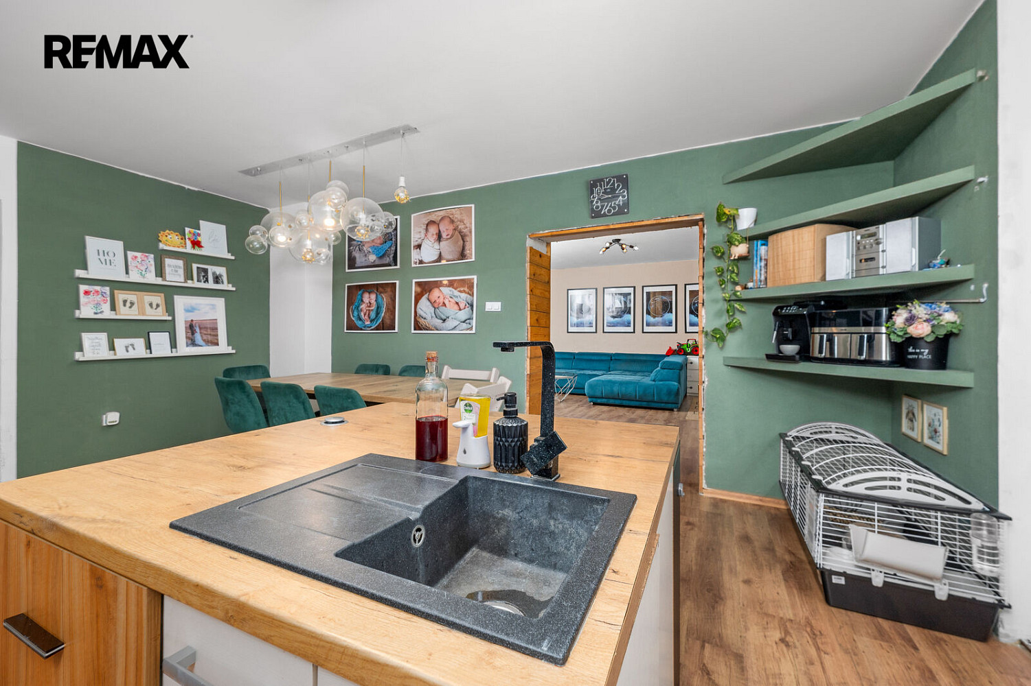 Prodej domu 226 m² s pozemkem 1 531 m² – fotografie 3