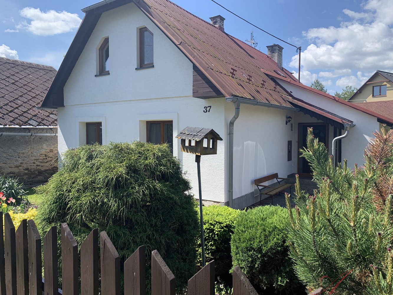 Prodej domu 200 m² s pozemkem 1 097 m² — photo 2