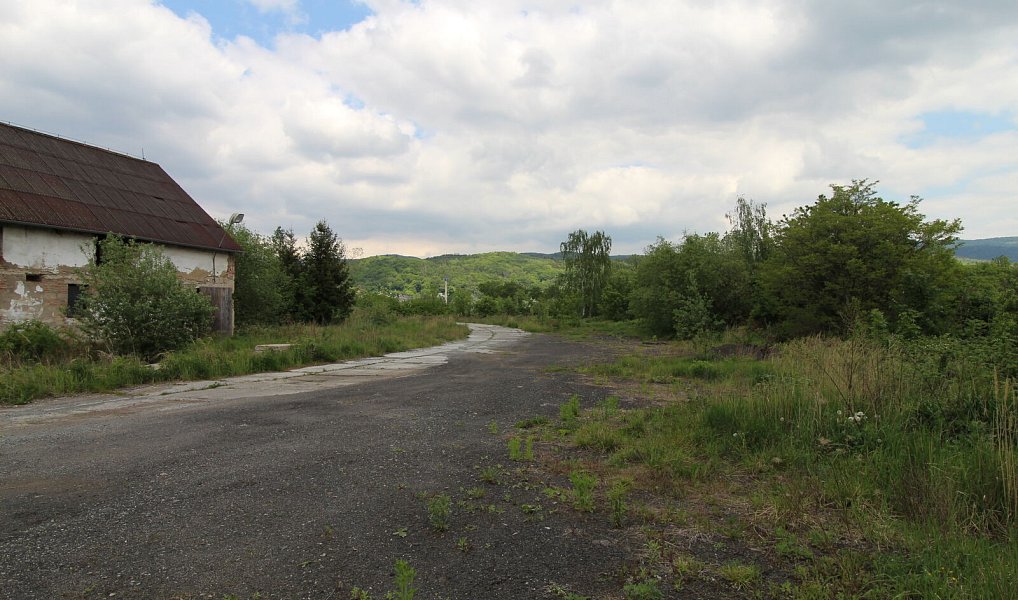 Prodej komerčního pozemku 30 339 m², Dubí – náhled fotky 28