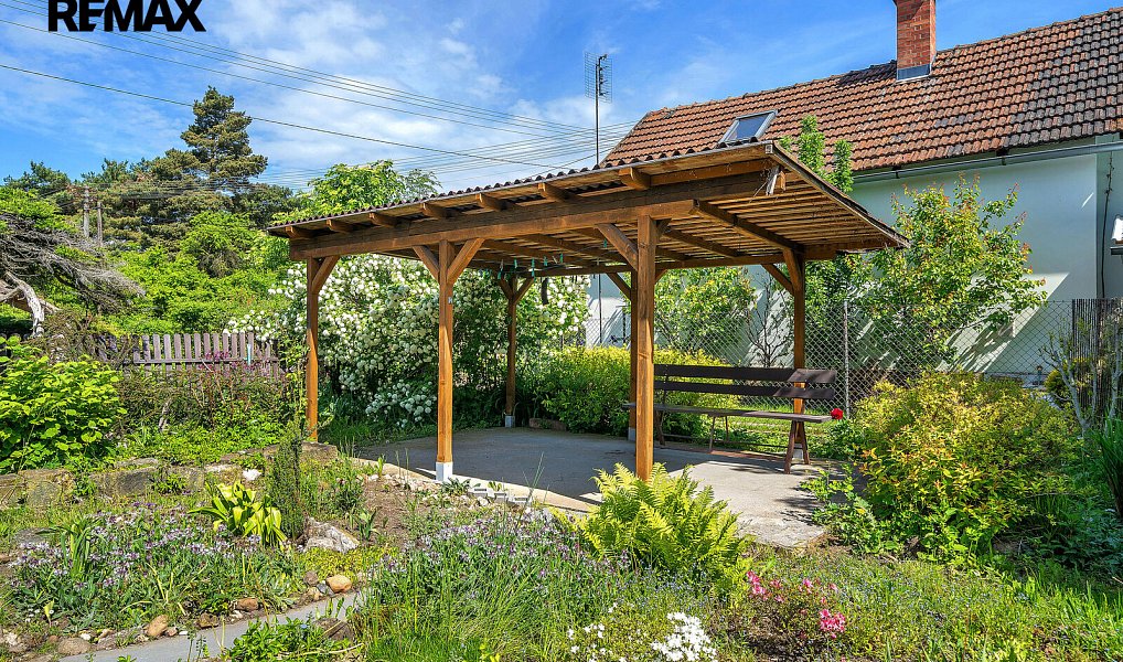 Prodej domu 145 m² s pozemkem 1 100 m², Chomutice – náhled fotky 41