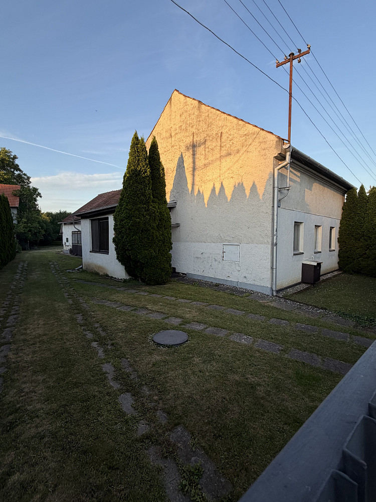Prodej domu 160 m² s pozemkem 1 590 m²