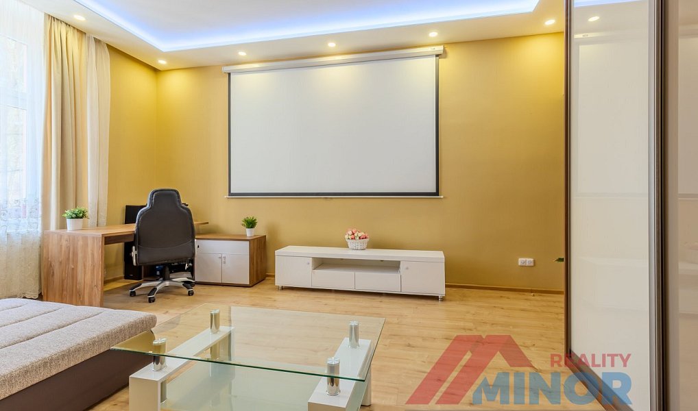 Prodej bytu 3+1 94 m², Slaný – náhled fotky 9