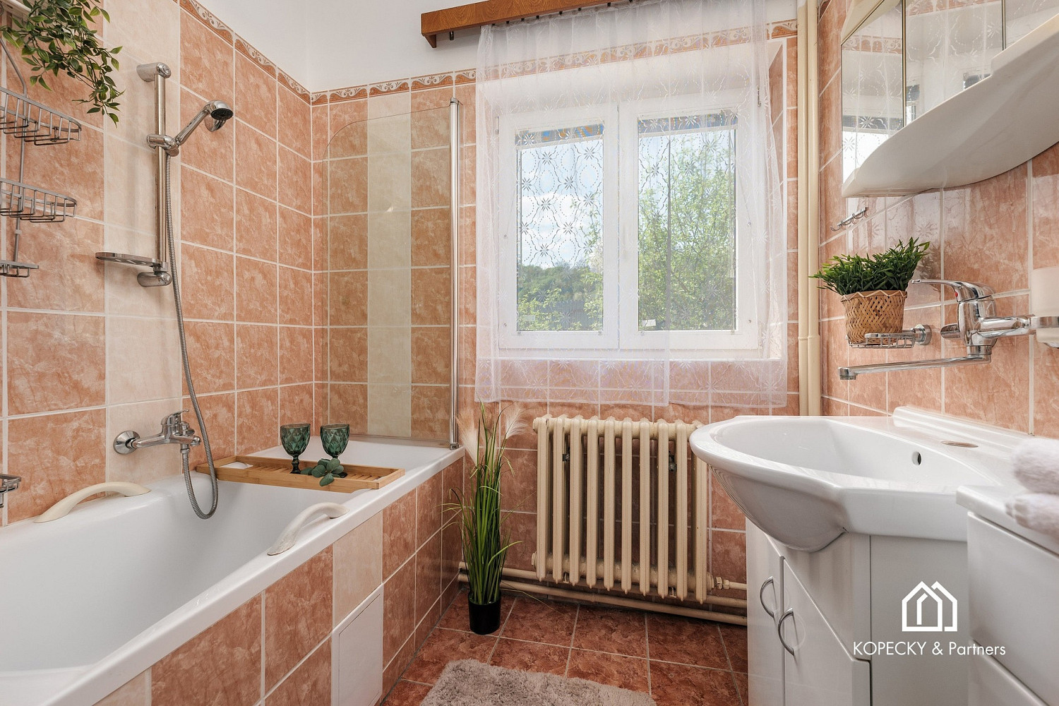 Prodej domu 196 m² s pozemkem 1 164 m² – fotografie 5