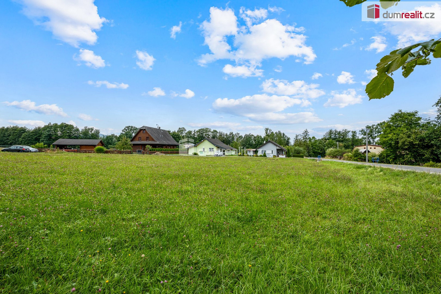 Prodej stavebního pozemku 1 200 m² – fotografie 4