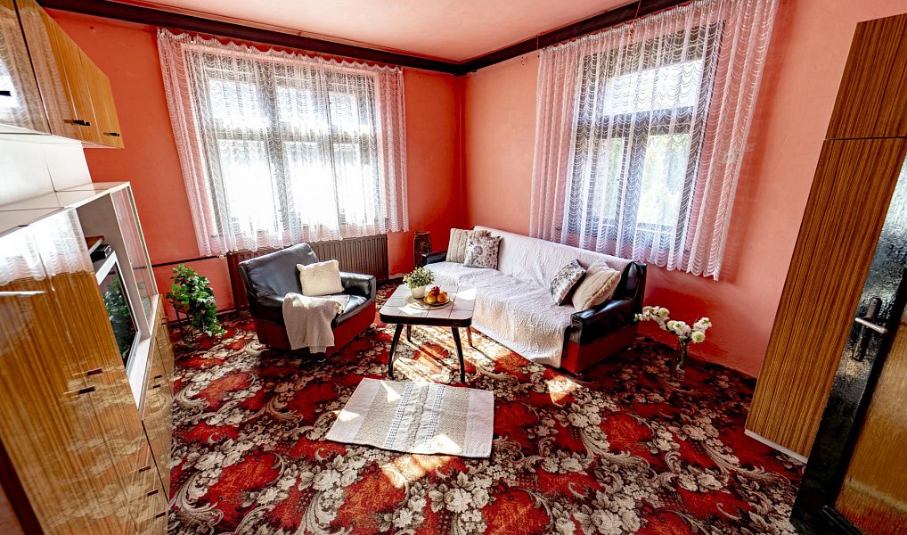 Prodej domu 140 m² s pozemkem 1 086 m², Lhotky – náhled fotky 19