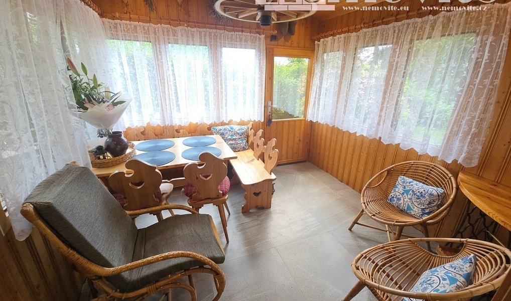 Prodej chaty/chalupy 110 m² s pozemkem 1 145 m², Nový Bor – náhled fotky 4