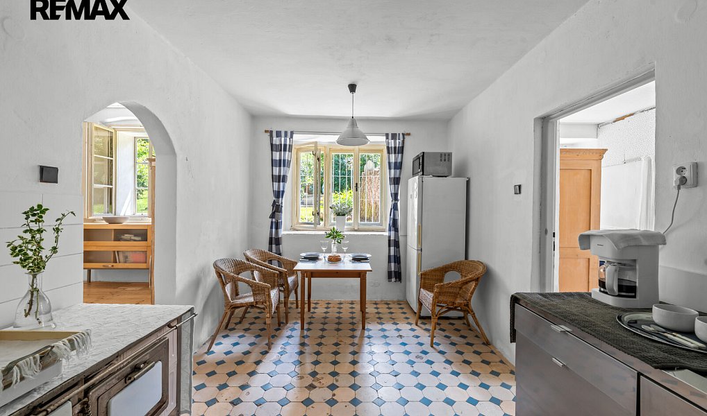 Prodej domu 210 m² s pozemkem 1 114 m², Roztoky – náhled fotky 8
