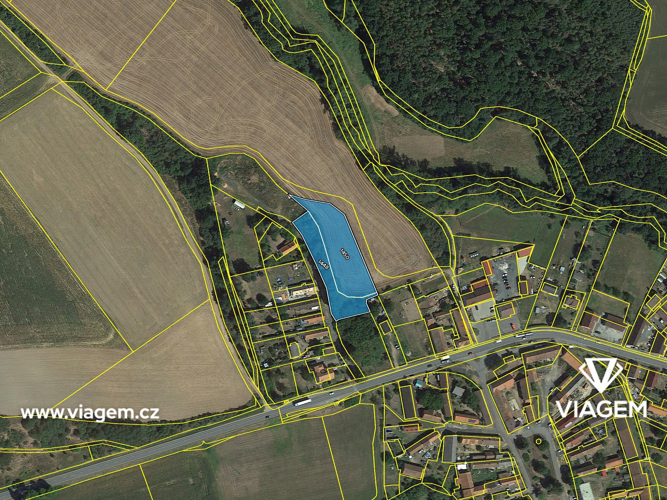 Prodej stavebního pozemku 424 m² – fotografie 4